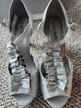 Hot Tomato Silver Glitter Ruffle Peep-Toe Heels